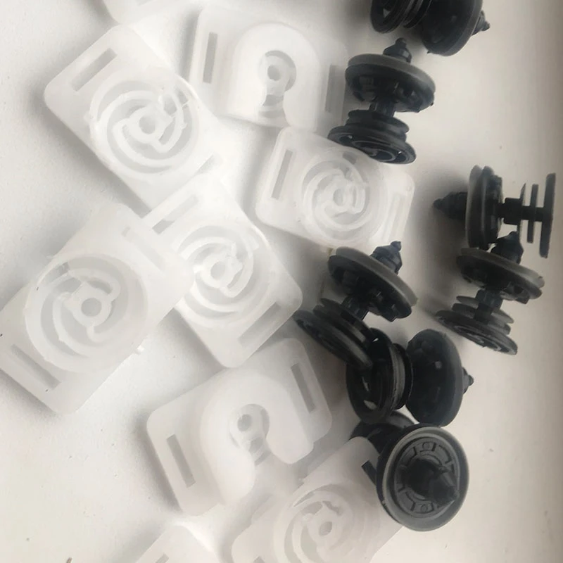 Зажимы для межкомнатных дверей автомобиля Passat B6 CC Golf Caddy Tiguan Touran Eos A6 A8 TT 6Q0 100 868