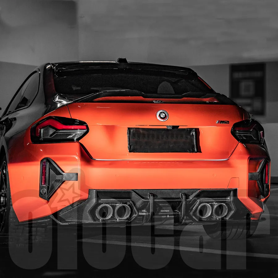 Комплект Заднего диффузора oiomotors SQ из сухого углеродного волокна для BMW G87 M2
