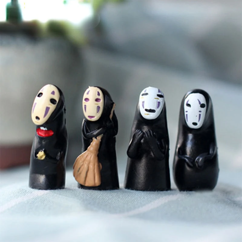 

4Pcs Anime Figure Kawaii Room Decor Toys Statue Miniature Items Adornos Art Moderno Gnome Cute Sculpture Chambre Tiny Pendulum