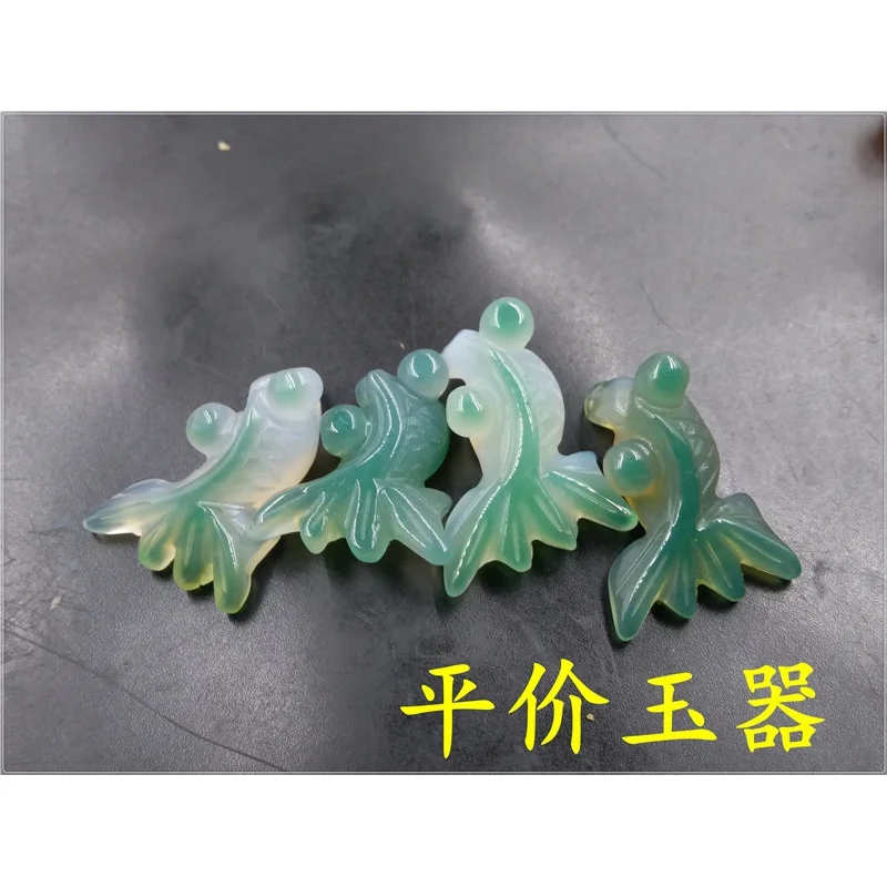 Дешевый нефритовый халцедон Agate маленький подвеска в виде золотой рыбки красный