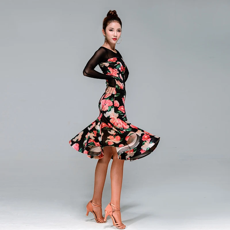 Платье для латинских танцев женское черное бархатное платье с длинными рукавами