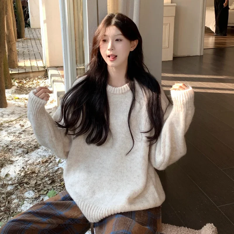 Осенне-зимний вязаный свитер женский мягкий эластичный пуловер свободный крой