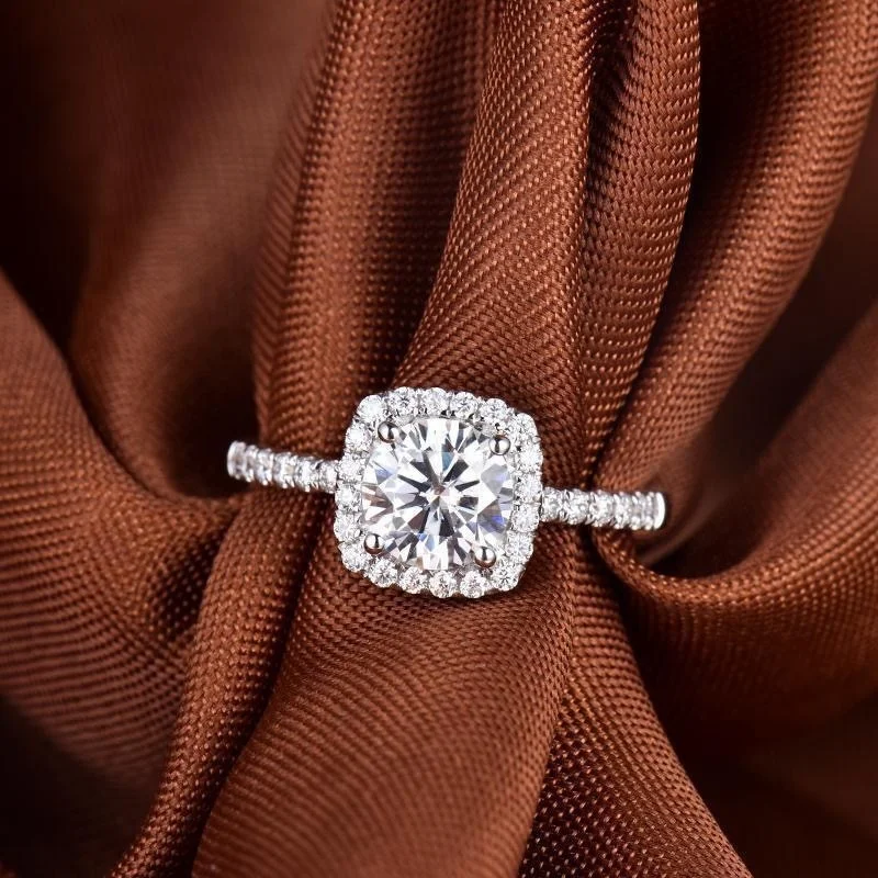 

Copy Pt950 Plated Imitation Zircon Wedding Ring with Eight Hearts and Eight Arrows Envio Gratis