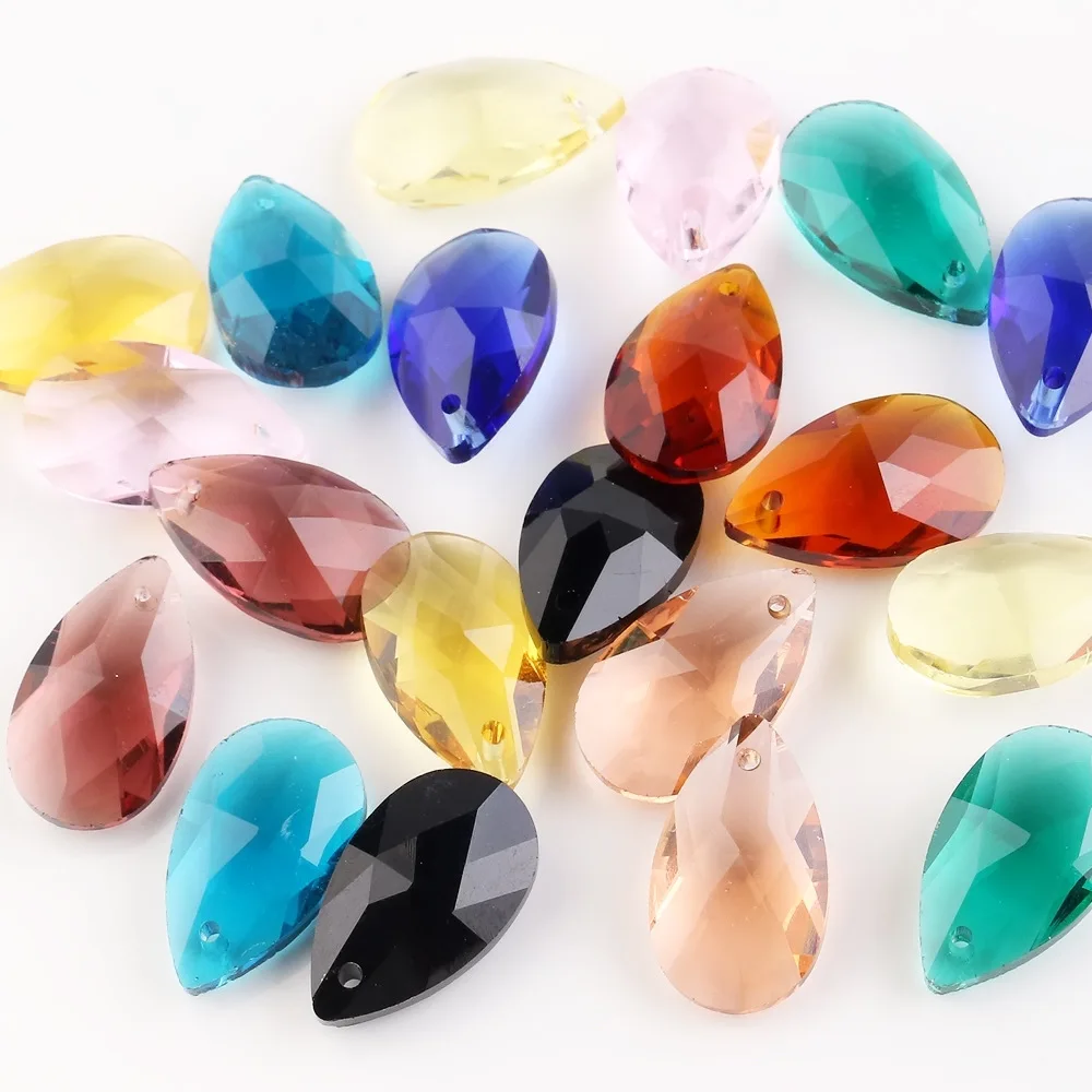 

20PCS 22mm Drop Crystal Glass Bead Pendant Prisms Sun Catcher Chandelier Lamp Replacement Parts Hanging Decor DIY Jewelry Making