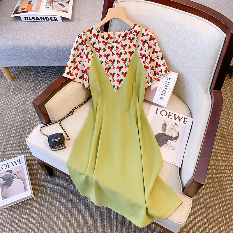 

Женское платье-трапеция с цветочным принтом, коротким рукавом и круглым вырезом