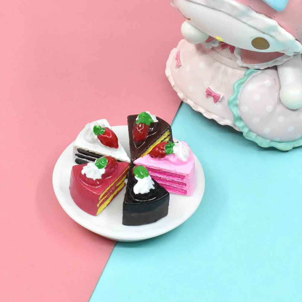 

10pcs Resin Kawaii Triangle Cake Decoration Cabochon Flatback Scrapbooking Supplies Craft Material Planar Dollhouse Miniatures