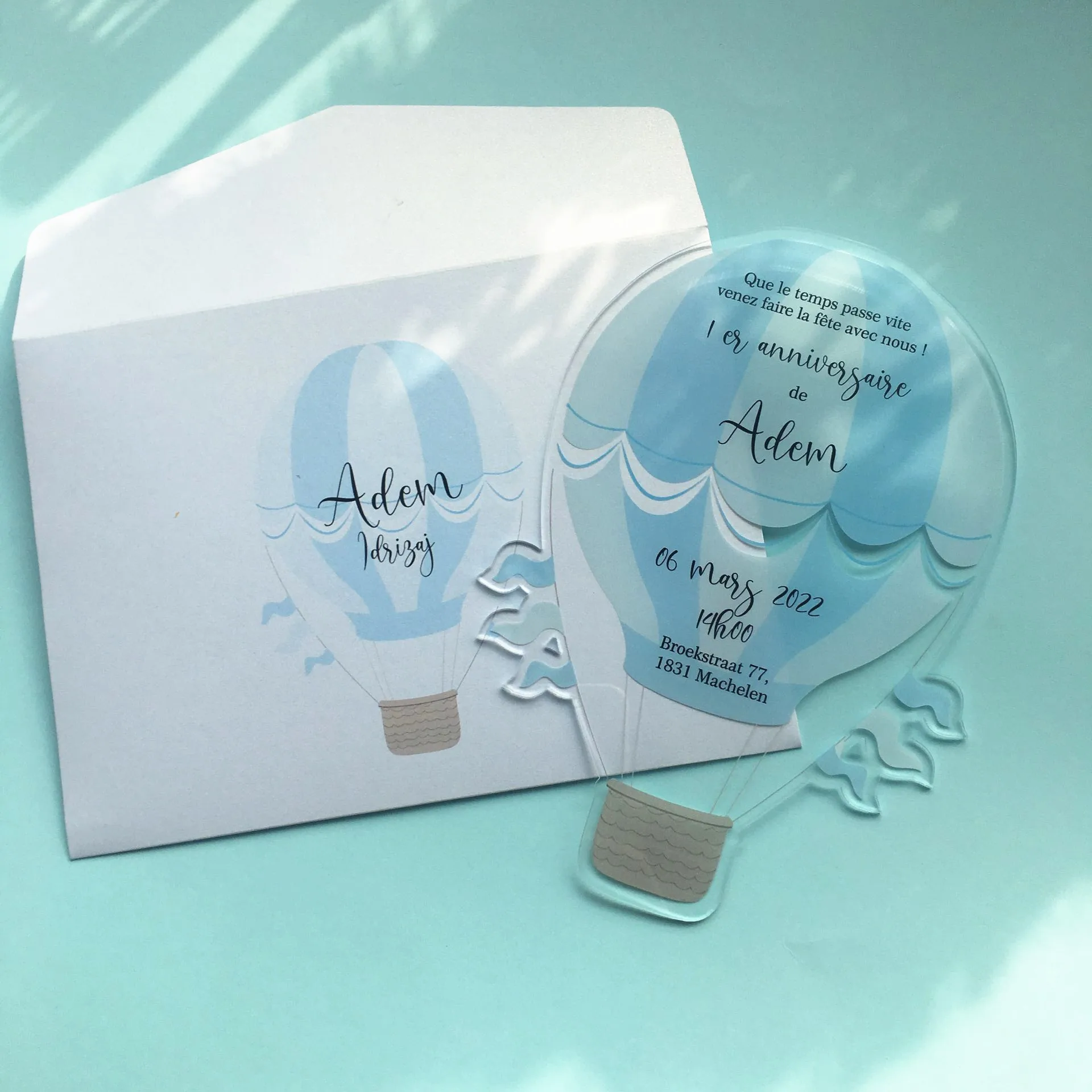 

Unique Beautiful Baby Birthday Invitation Cards White Envelop with Logo Printing Laser Cut Hotair Custom Baptism Invitation Card