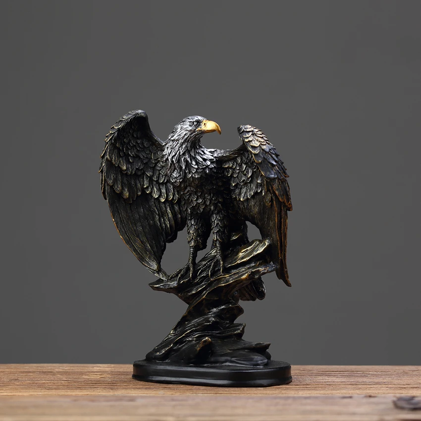 

Retro Eagle Resin Sculpture New Living Room Decoration Ornament Collection Wealth Animal Office Home Study Art Statue Decoration
