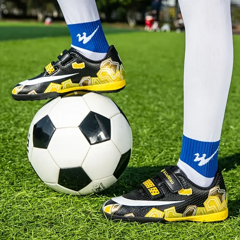 Children's Professional Turf Soccer Shoes Non-slip Cleat Football Shoes Wear-resistant Training Sneakers