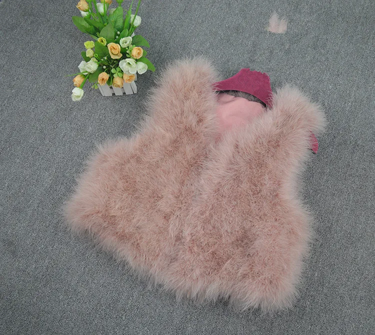 Жилет из страусиных перьев женский, зимний, короткий, теплый (art.: 3920bd14540fb) - 3920bd14540fb