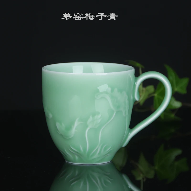 

Керамическая чашка Celadon WANG NI ER QI