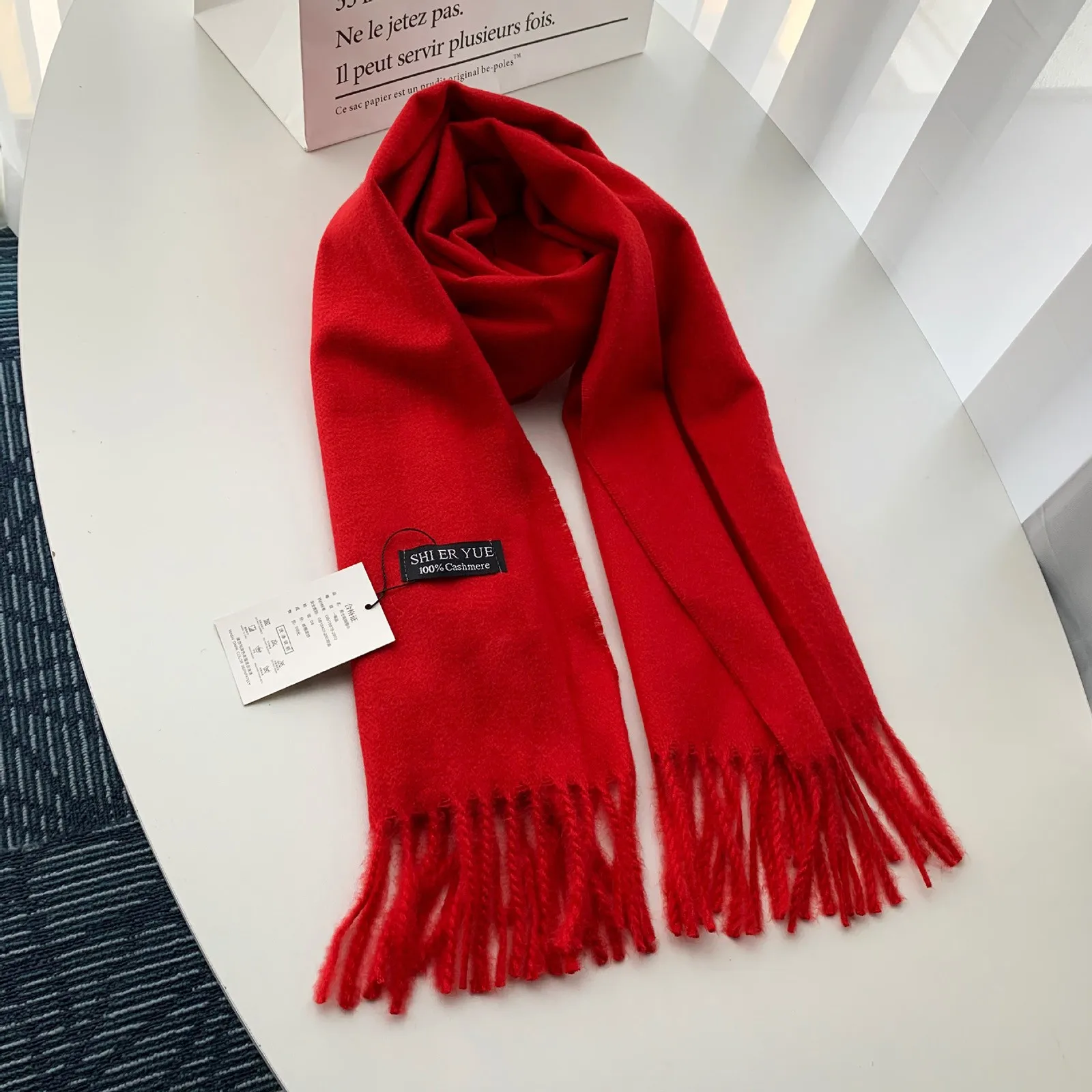 

Женский Флисовый шарф с кисточками на подоле, красный однотонный Модный мягкий тюлевый шарф, шали, женские теплые удобные шарфы на осень и зиму