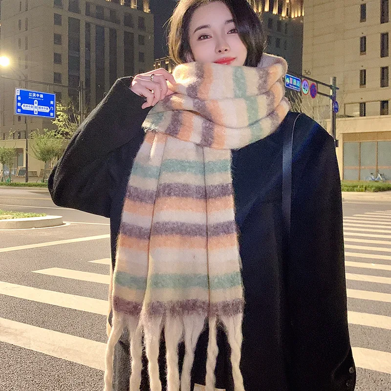 2023 Новый женский шарф Зимний высококачественный мохеровый новый стиль