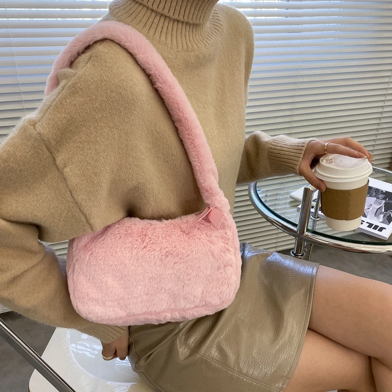 Fashion Casual Tote Purse Fluffy Handbags for Women Soft Plush Shoulder Underarm bag Simple Ladies Messenger Shopping Bags