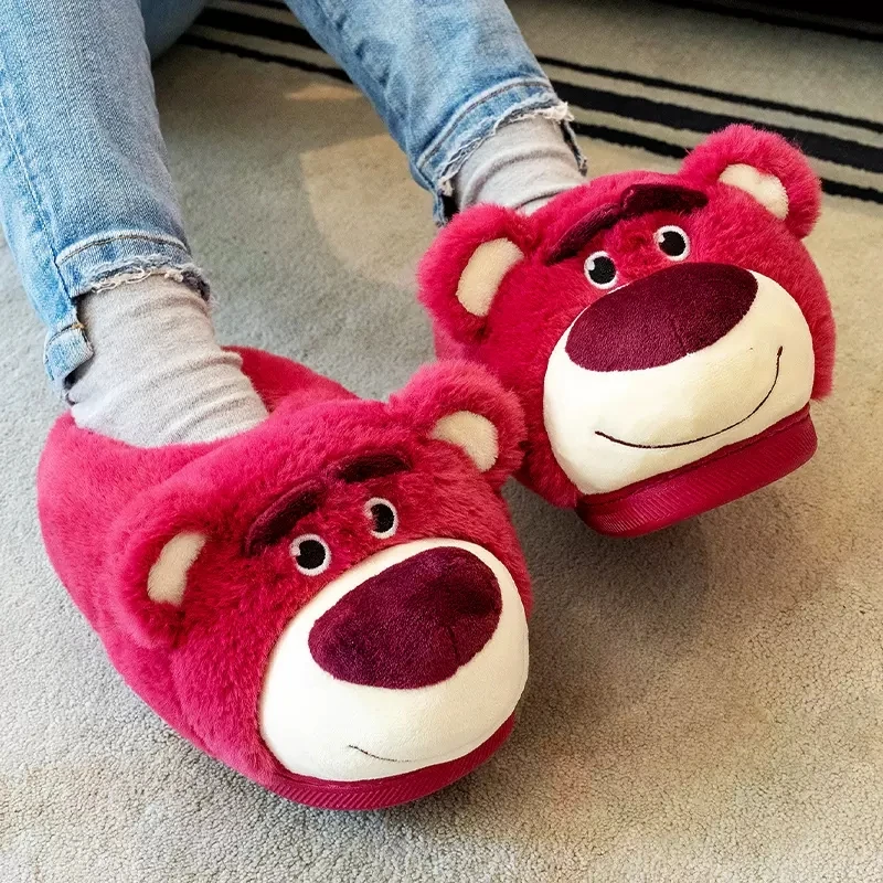 

Домашние тапочки из натурального хлопка, тапочки Disney с клубничным медведем, толстая подошва, нескользящая верхняя одежда, подарок на зиму
