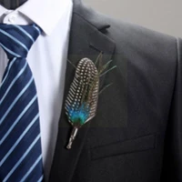 colorful feather brooch lapel pin fashion designer men lapel pins suit gift handmade dress novelty brooches women accessory z4b4