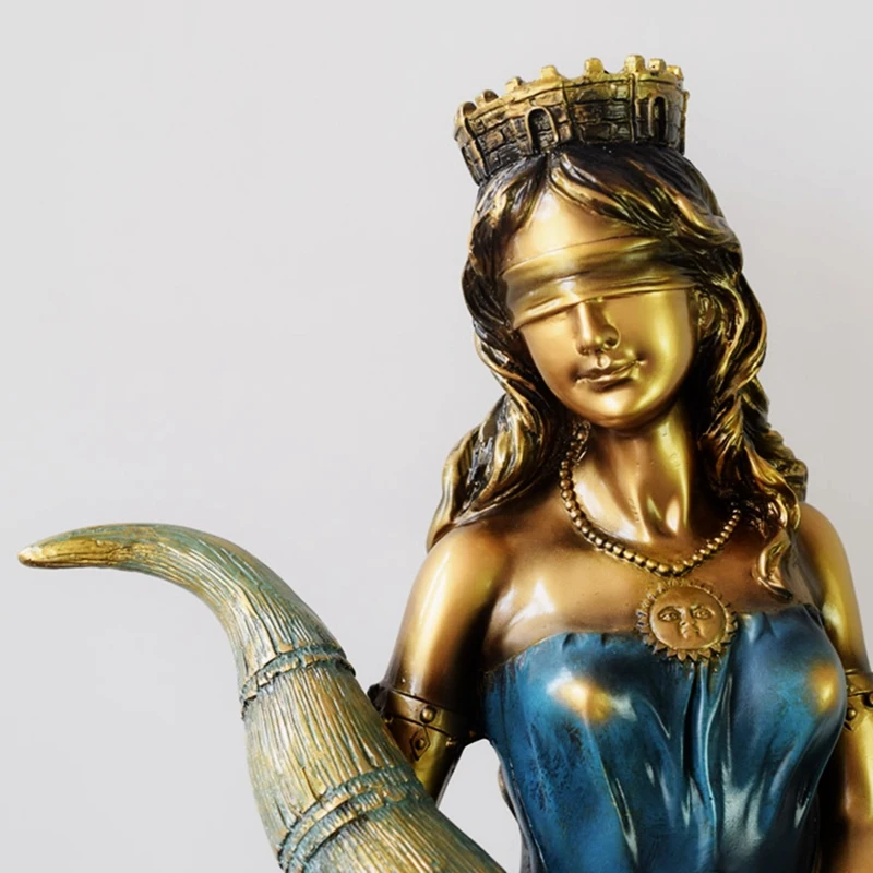 Статуя Фортуны с завязанными глазами древнегреческая римская богиня удачи