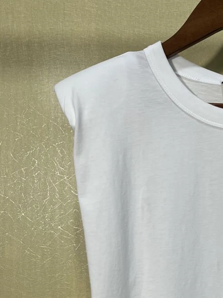 

2022 Spring and Summer New Letter Embroidered Round Neck Sleeveless Shoulder Pad T-shirt Top Women
