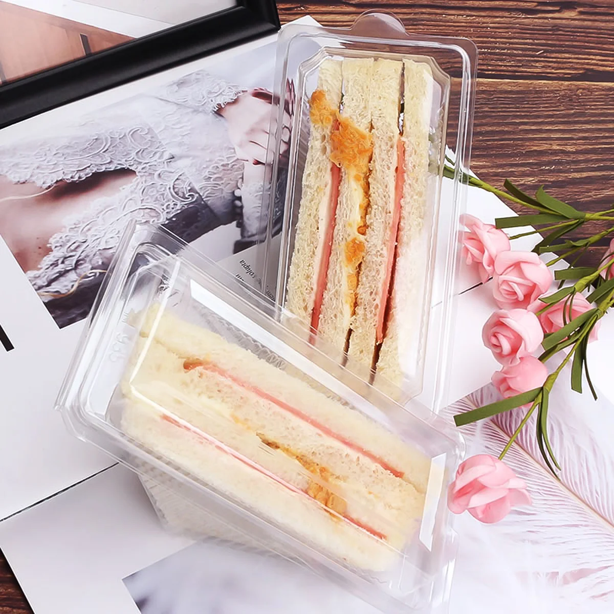 

100Pcs Triangle Dessert Cake Box Clear Cupcake Cookie Box Autumn Festival Moon Cake Tray for Muffins Mooncakes Dessert