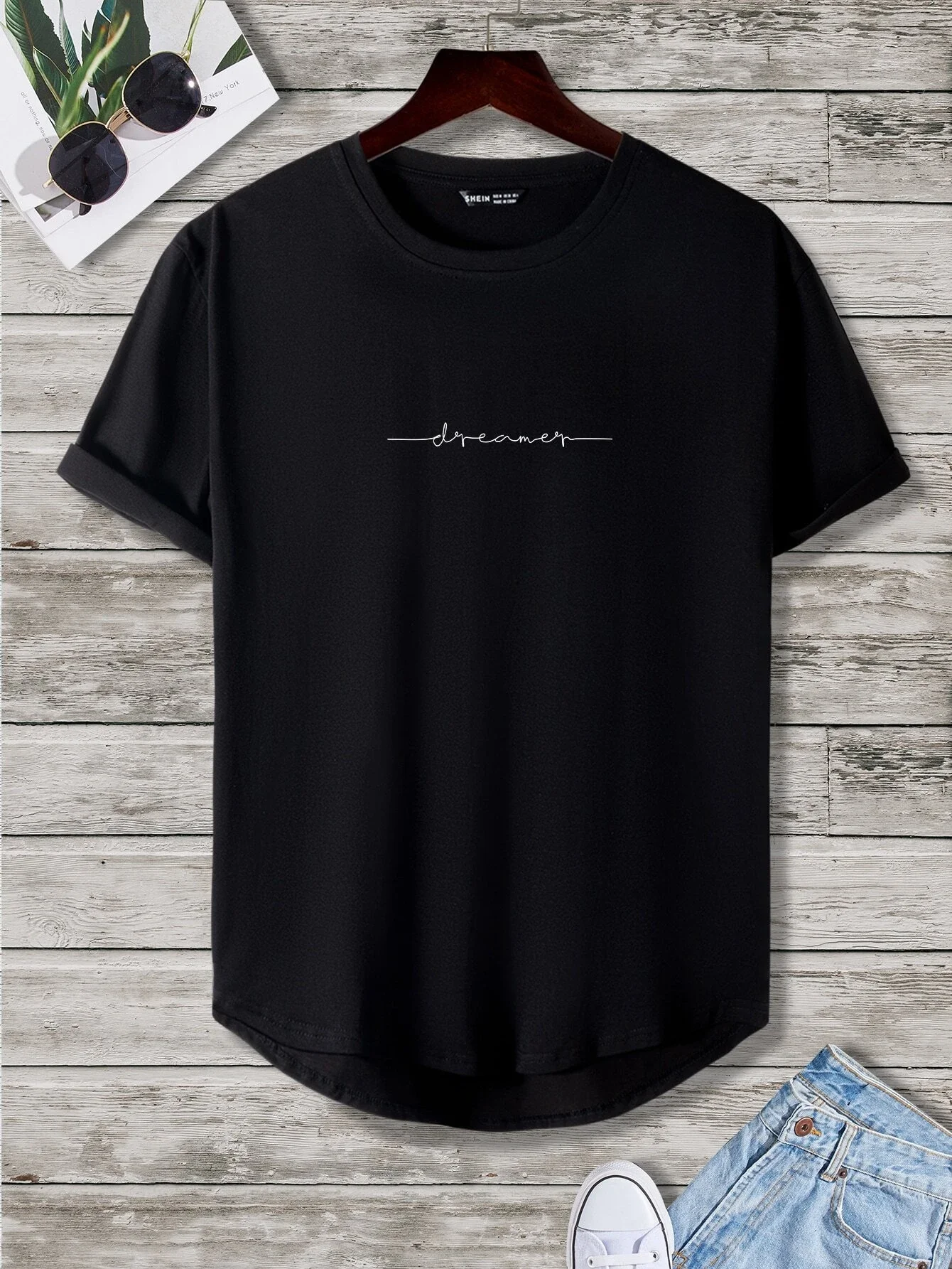 

Men Letter Graphic Tee