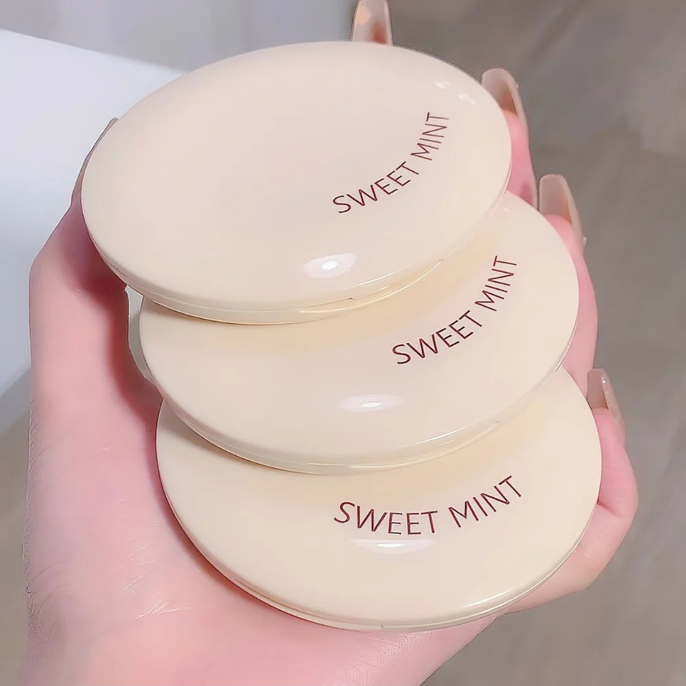 

SWEET MINT4 Color Moist Concealer Covers Facial Blemishes Natural Nude Makeup Brightening Skin Tone Without Drying Face Makeup