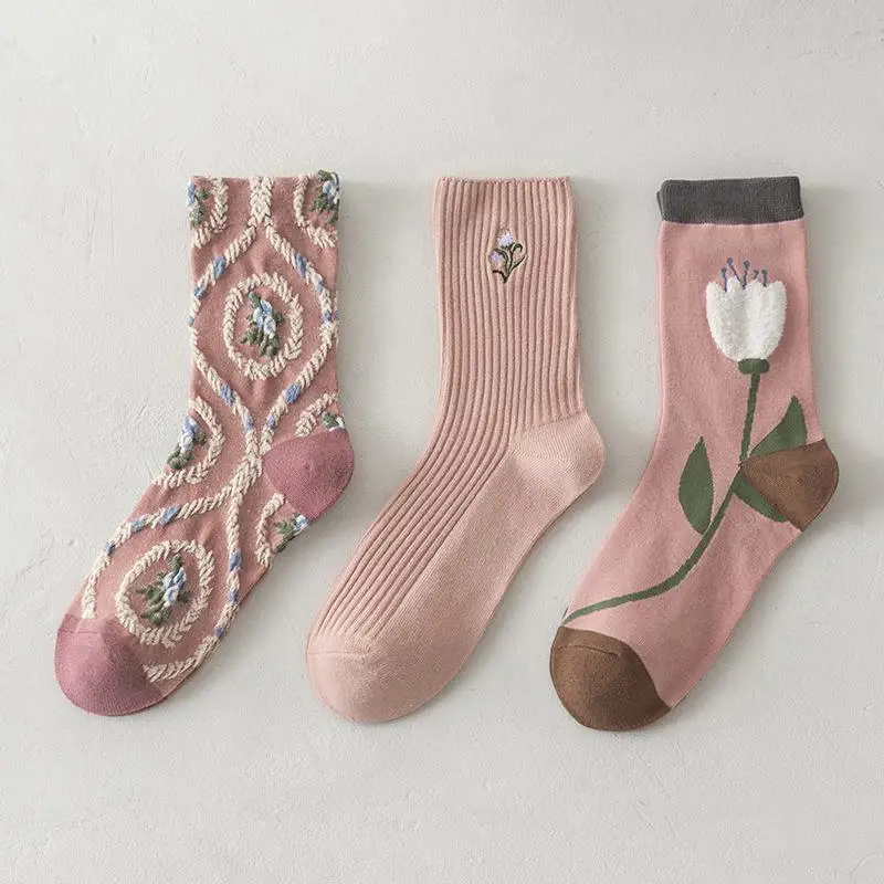

Розовые носки с цветочной вышивкой в стиле Харадзюку, винтажные женские носки в стиле ретро, милые японские длинные носки в стиле колледжа для девочек старшей школы