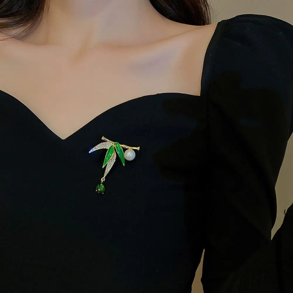 Винтажные Броши с жемчугом элегантные модные булавки для воротника листьями