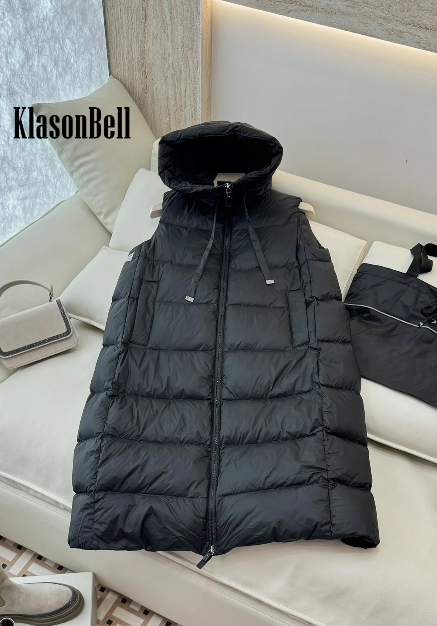 10.28 KlasonBell 2024 осенне-зимний новый женский высококачественный жилет с капюшоном на