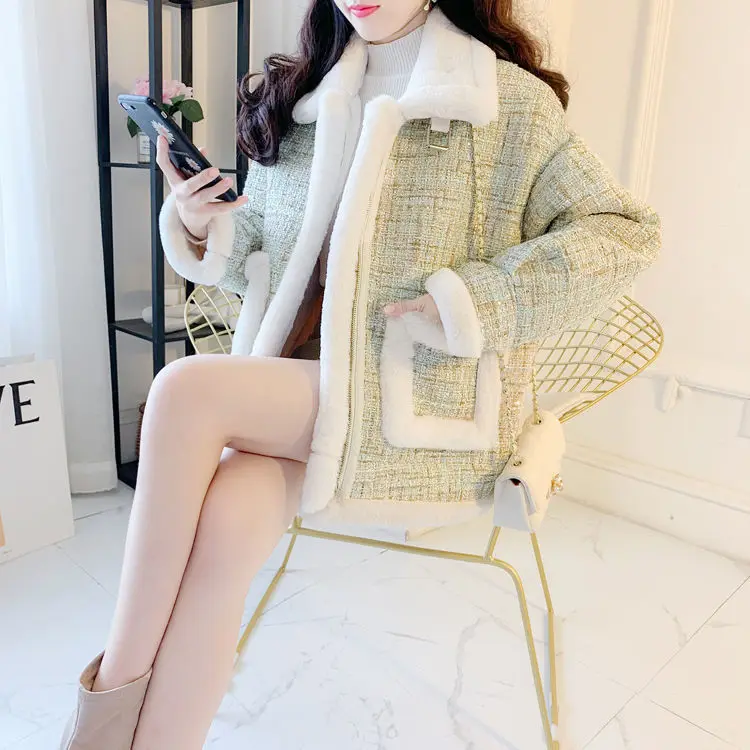 2022 Winter New Women Plush Jacket Design Sense Large Pockets Plus Velvet Warm Lamb Wool Short Solid Color Coats Female Clothing