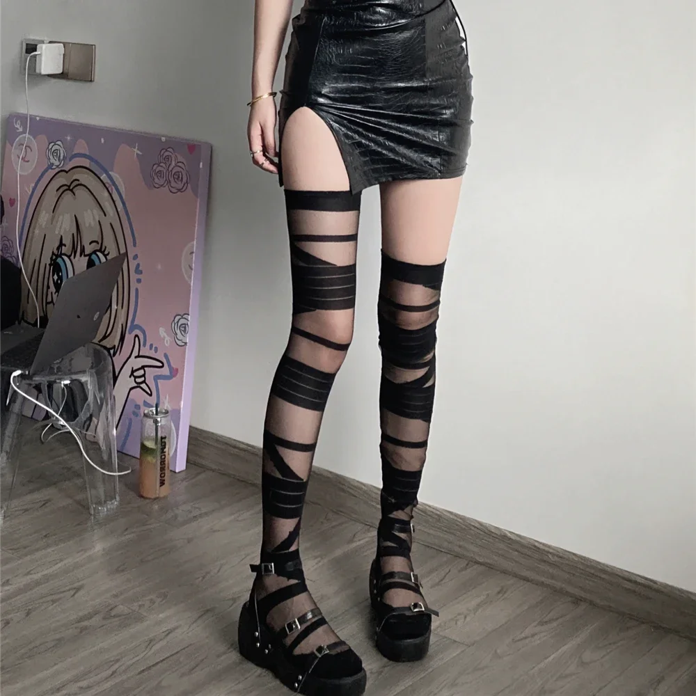 Женские прозрачные шелковые чулки с кристаллами