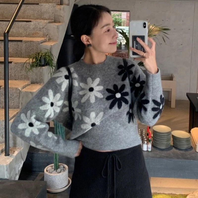 

Hikigawa 2023 Casual Floral Jacquard Women Sweaters O Neck Long Sleeve Knitted Pullovers Sweet Chic Fashion All Match Jumpers
