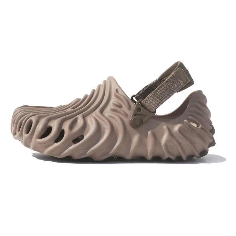

2022 Summer New Luxury Fashion Sandals Men's Mountain Wading Shoes Fingerprint Beach Slippers Indoor Non-slip Shoes