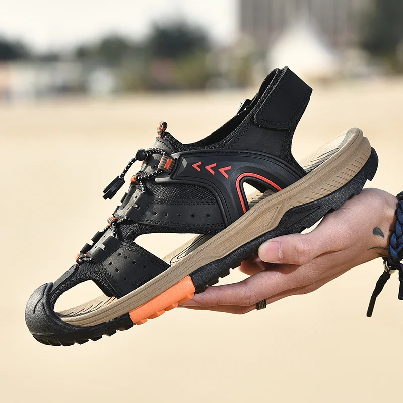 2023 New Leather khaki Mens Climbing Sandals Anti-collision Anti-slip Mens Sports Sandals Comfortable Men Mountaineering Sandals