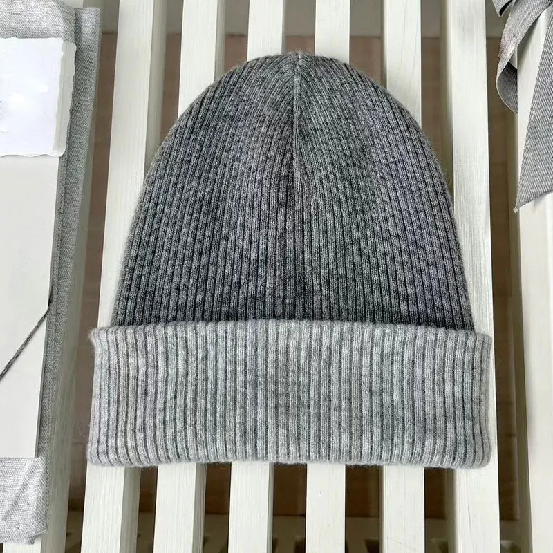 Рисунок 3 - Мужская оригинальная простая холодная