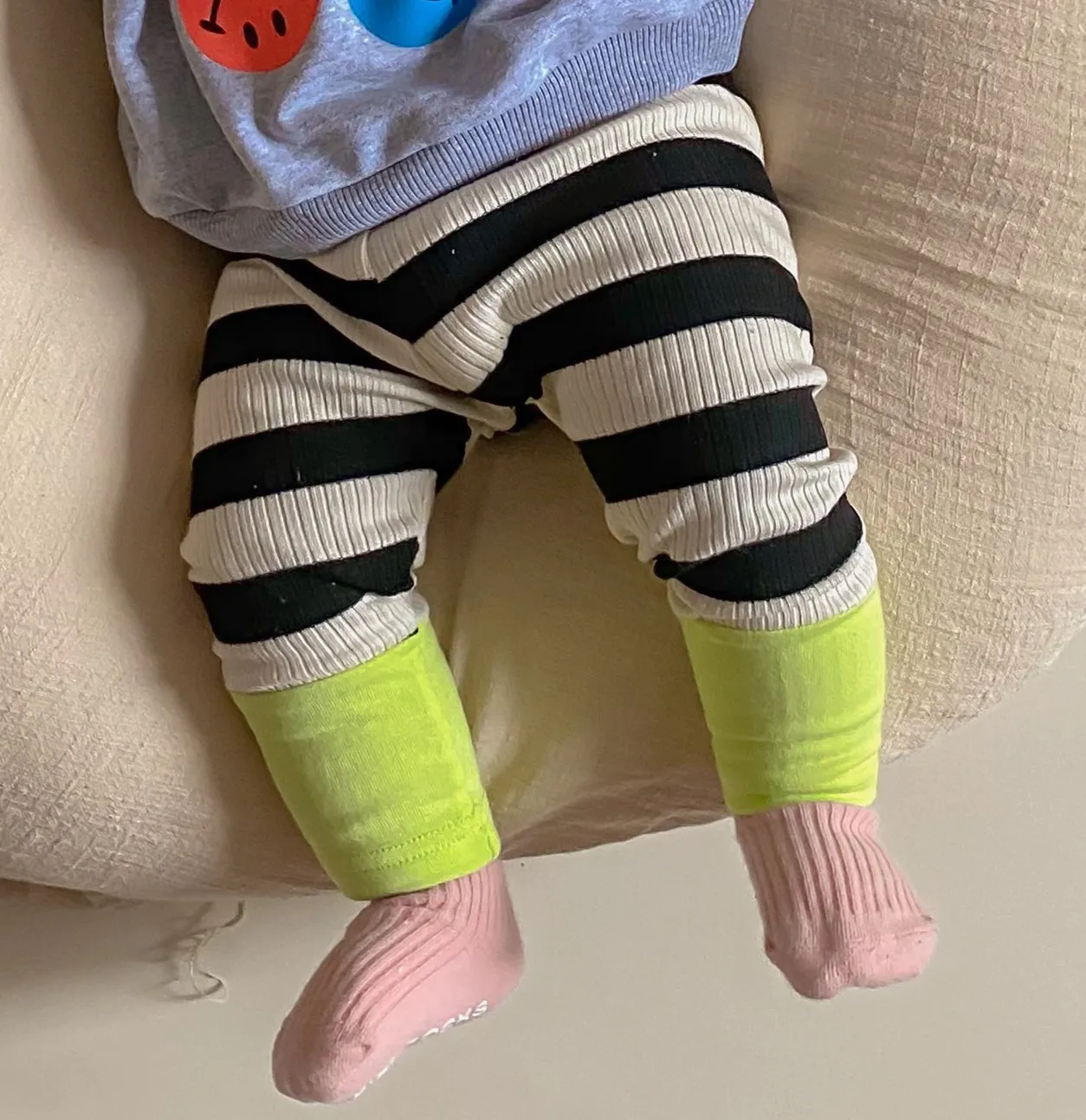 

2022 Spring Autumn Newborn Striped Leggings Toddler Boy Girl Cotton Splicing Outdoor Pants Baby Fashion Trousers Infant Costume