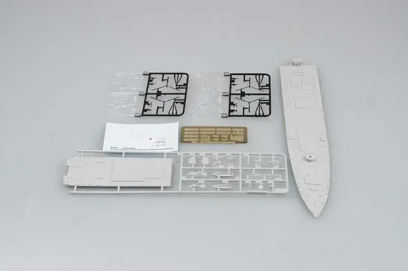 Модель Trumpeter 04531 1/350 русский разрушитель класса Удалои II комплект пластиковых