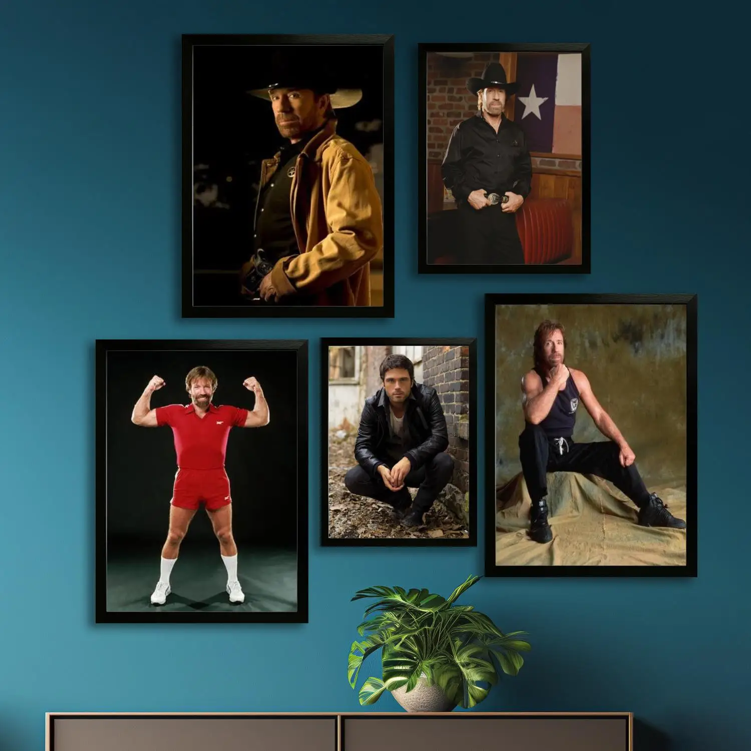 Художественный постер &quotСовременная семья&quot на холсте