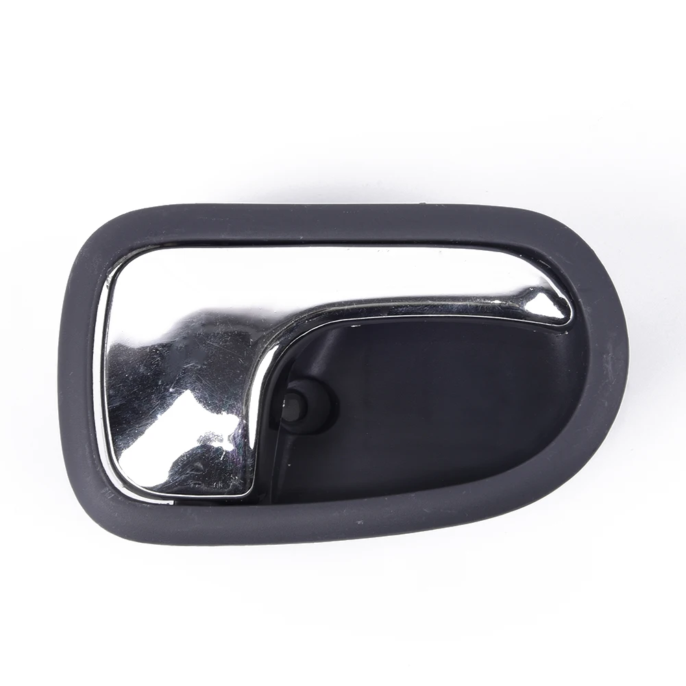 

Right Side Inner Inside Interior Door Handle For Mazda 323 Protege BJ 1995-2003 Brand New Auto Parts High Quality And Durable