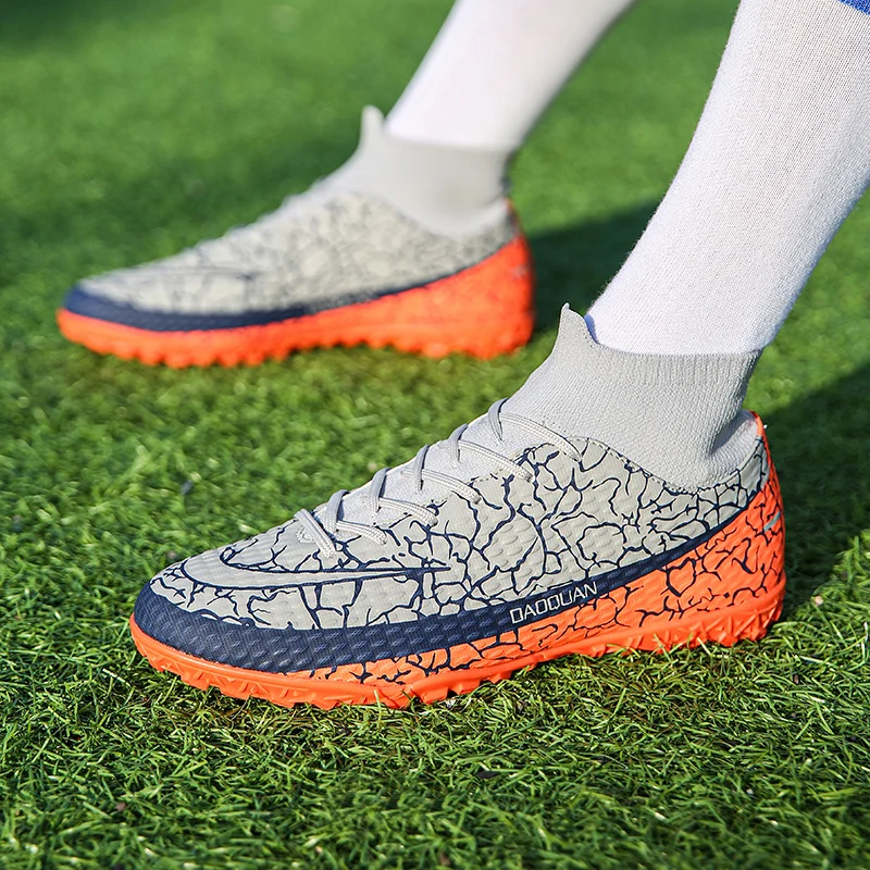 High Ankle Men Soccer Shoes TF/FG Football Boots Outdoor Football Shoes Men Futsal Soccer Cleats Training Sneaker Chuteira Campo