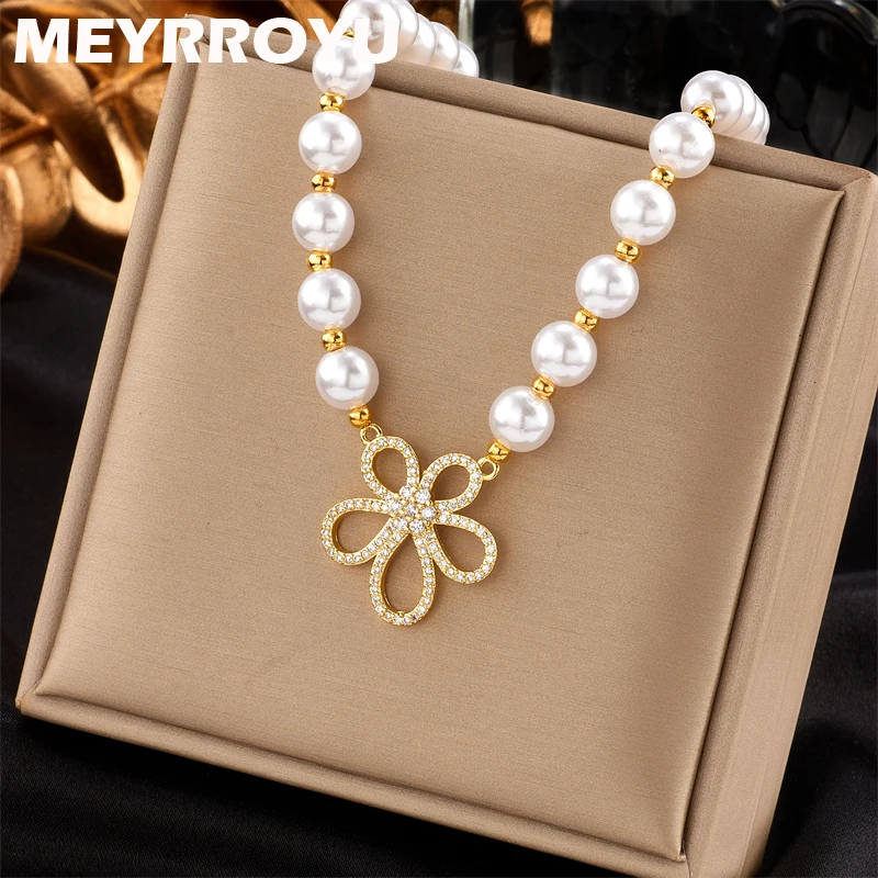 

MEYRROYU 316L Stainless Steel Elegant White Imitation Pearl Flower Choker Necklace Women Collares Bridal Wedding Kpop Chain