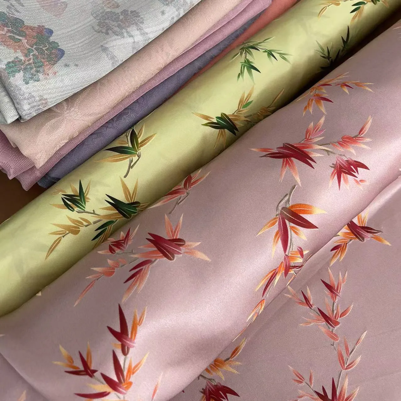 NO21 2023New 100% шелк тутового шелкопряда ткань Чонсам розовые/Зеленые Бамбуковые листья жаккардовая одежда мягкая элегантная женская ткань для платья