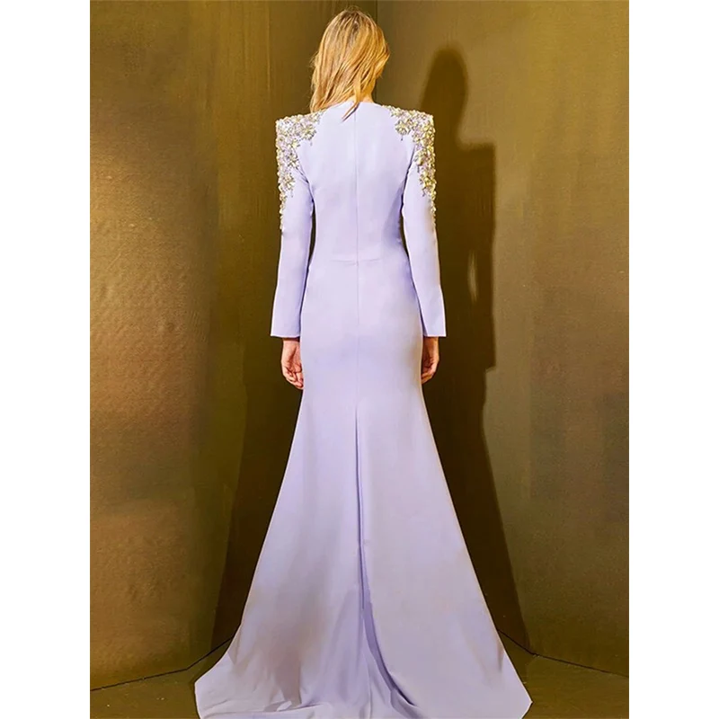 Женское длинное вечернее платье дизайнерское макси с разрезом украшенное