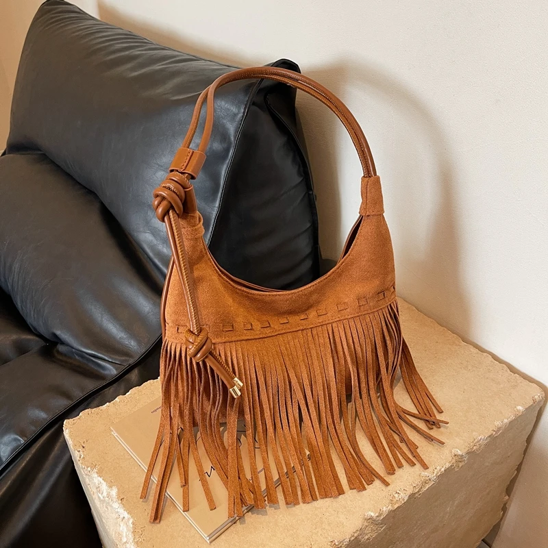 

Pu Leather Tassle Shoulder Bags for Women Autumn Vintag Large Capacity Fringed Hobo Armpit Bag Travel Crossbody Bag Sac A Main