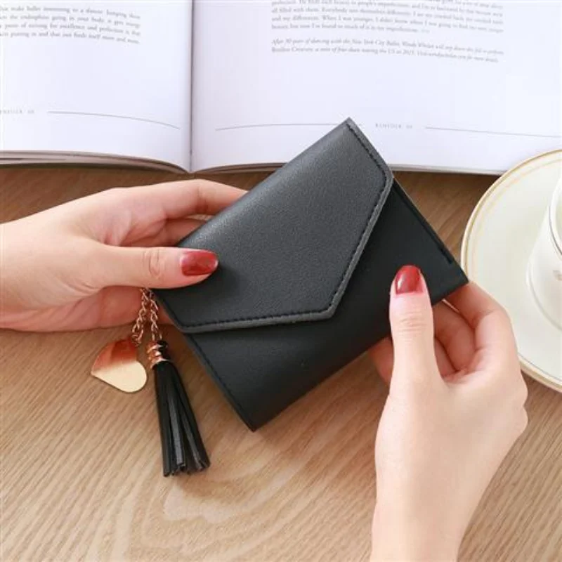 2023 New Short Tassel Wallet Women Fashion Purse Female Mini Wallets Students Lovely Purse Female Small Wallet for Girl