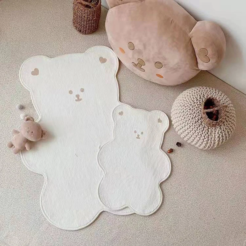 

INS Korean Lamb Velvet Carpet Cute Cartoon Bear Bedroom Rug, Children's room Baby Crawling Mat Bedroom Bedside Carpet Mat