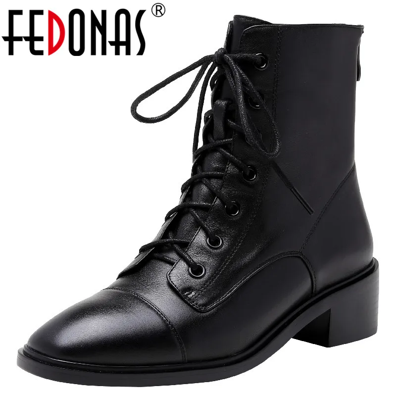 

FEDONAS/2022; Женские ботильоны на толстом каблуке; Сезон осень-зима; Офисная Женская повседневная обувь из натуральной кожи с перекрестной шнуро...