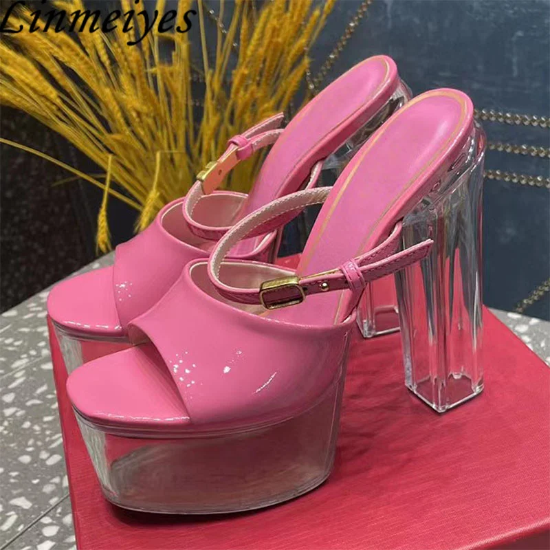 

Женские модельные Шлепанцы из лакированной кожи, сандалии на очень высоком массивном каблуке, сланцы, платформа, летние Тапочки