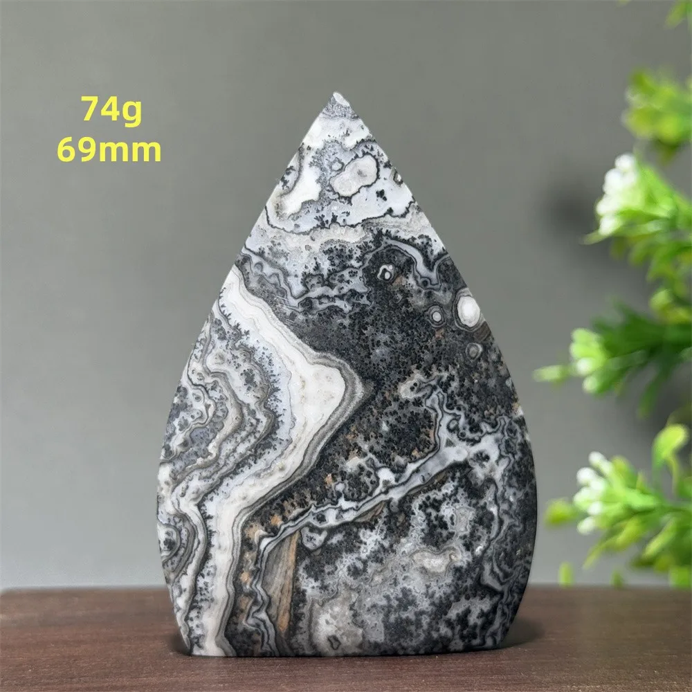 

Рунический кальцитовый факел