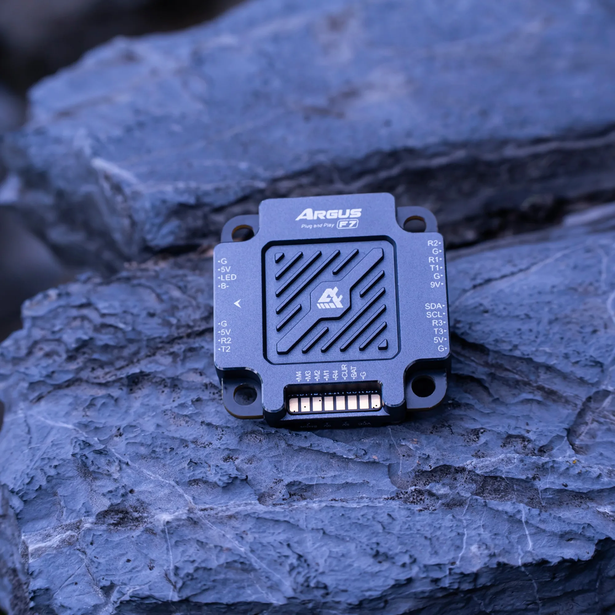 

Axisflying ARGUS F7 управление полетом CNC металлический защитный корпус Встроенный двойной BEC поддерживает двойной ESC