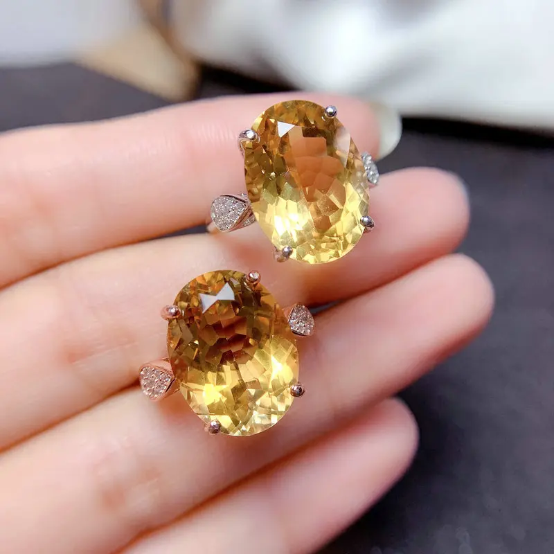 

2022 New Arrival Luxury Yellow Color Big Oval Crystal Birthstone Engagement Rings For Women Anniversary Gift Jewelry Wholesale
